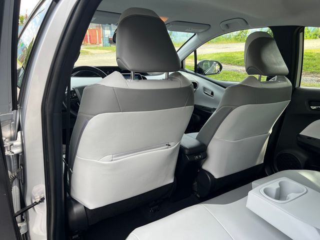 2020 Toyota Prius Prime Limited - 23036064 - 13