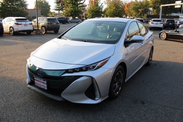 2020 Toyota Prius Prime XLE - 22919447 - 6
