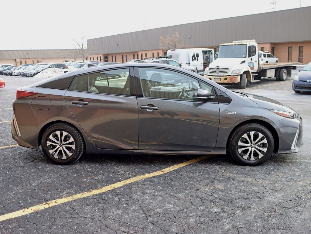 2020 Toyota Prius Prime XLE - 22958219 - 8
