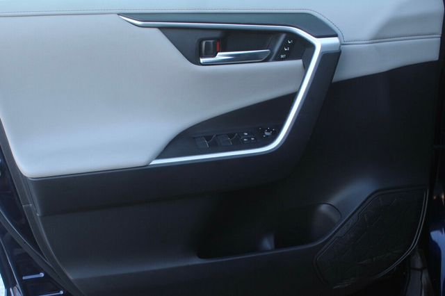 2020 Toyota RAV4 AWD HYBRID LIMITED W/ NAVIGATION, MOONROOF, LEATHER - 22973151 - 18