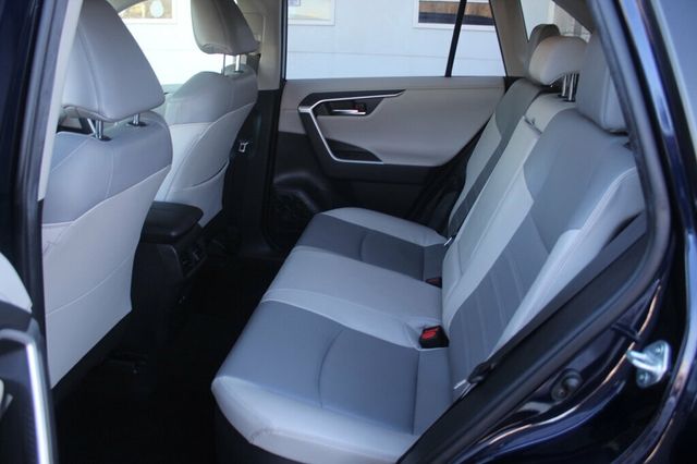 2020 Toyota RAV4 AWD HYBRID LIMITED W/ NAVIGATION, MOONROOF, LEATHER - 22973151 - 25