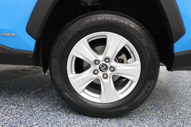 2020 Toyota RAV4 Hybrid LE AWD - 22937955 - 5
