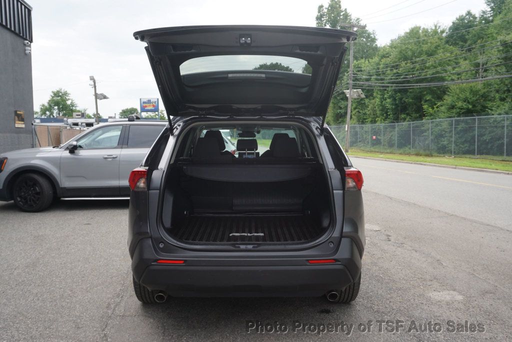 2020 Toyota RAV4 Hybrid LE AWD - 23052235 - 27