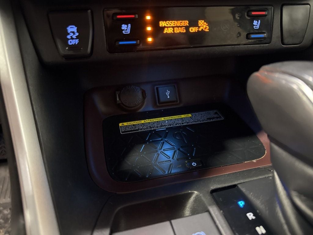 2020 Toyota RAV4 Hybrid Limited AWD - 22976574 - 22