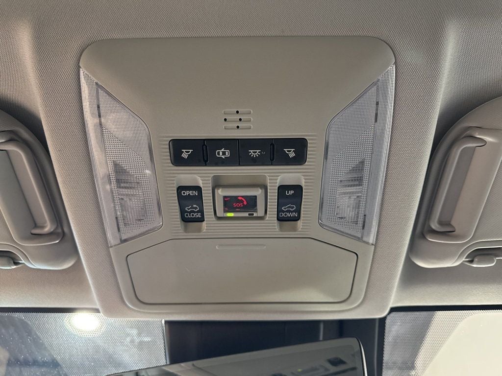 2020 Toyota RAV4 Hybrid Limited AWD - 22976574 - 24