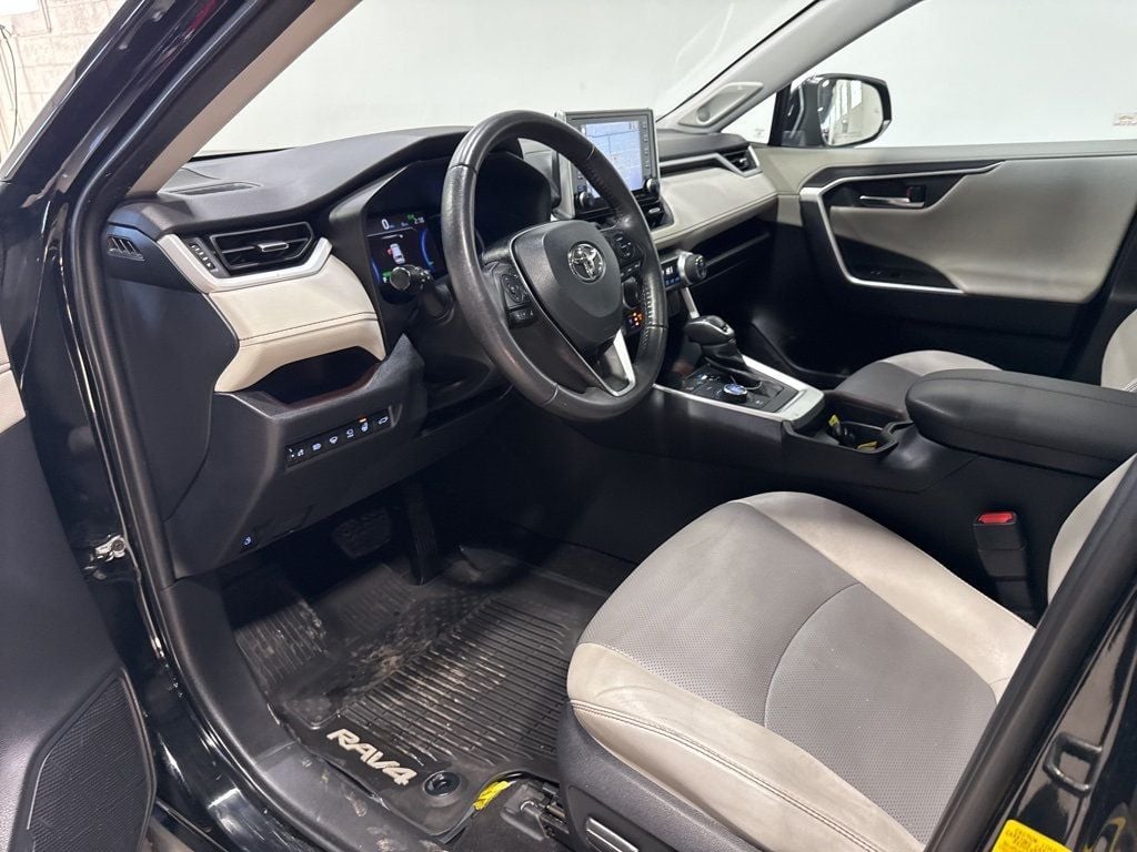 2020 Toyota RAV4 Hybrid Limited AWD - 22976574 - 28