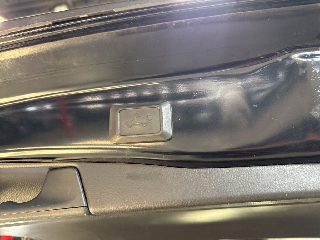 2020 Toyota RAV4 Hybrid Limited AWD - 22976574 - 41