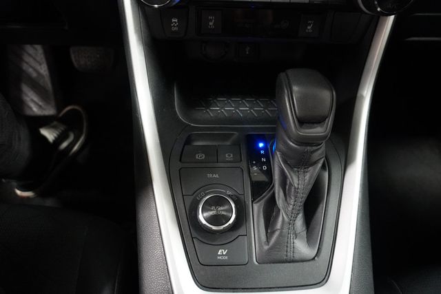2020 Toyota RAV4 Hybrid XLE AWD - 22943271 - 12