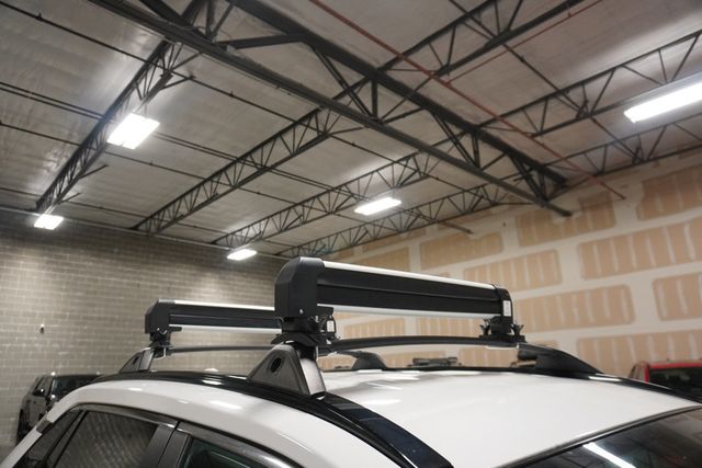 2020 Toyota RAV4 Hybrid XLE AWD - 22988926 - 15