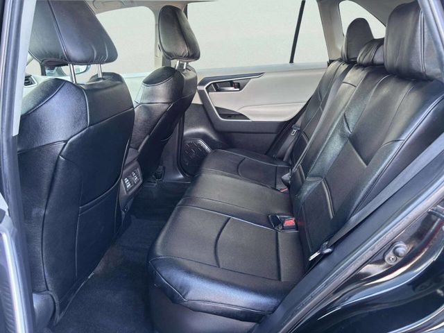 2020 Toyota RAV4 Hybrid XLE AWD - 23038746 - 16