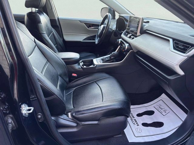 2020 Toyota RAV4 Hybrid XLE AWD - 23038746 - 20
