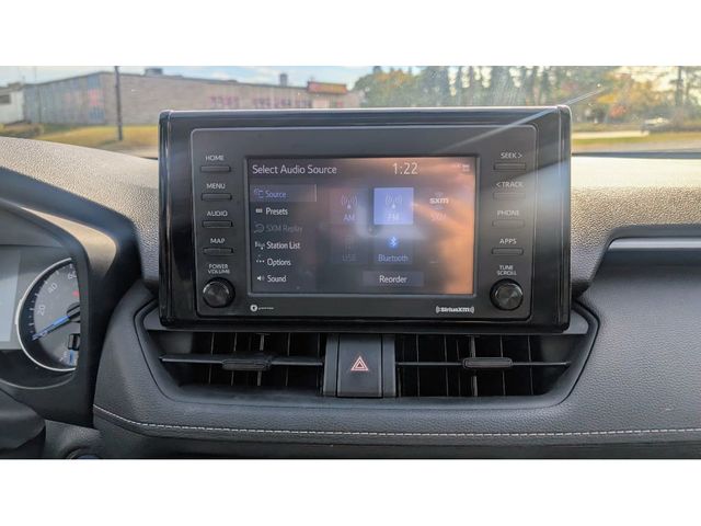 2020 Toyota RAV4 Hybrid XLE AWD - 22929876 - 24