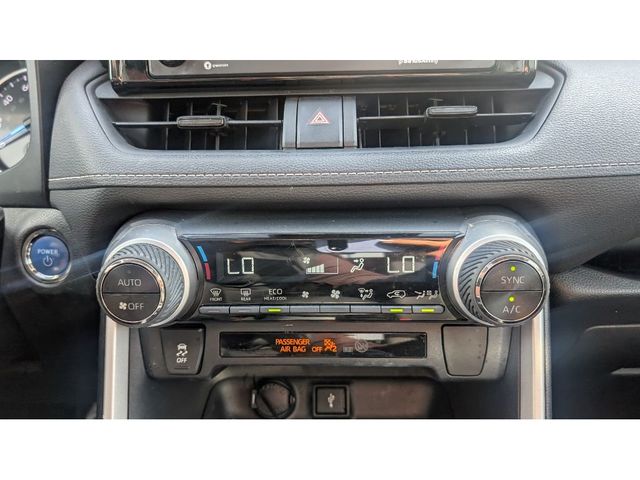 2020 Toyota RAV4 Hybrid XLE AWD - 22929876 - 26