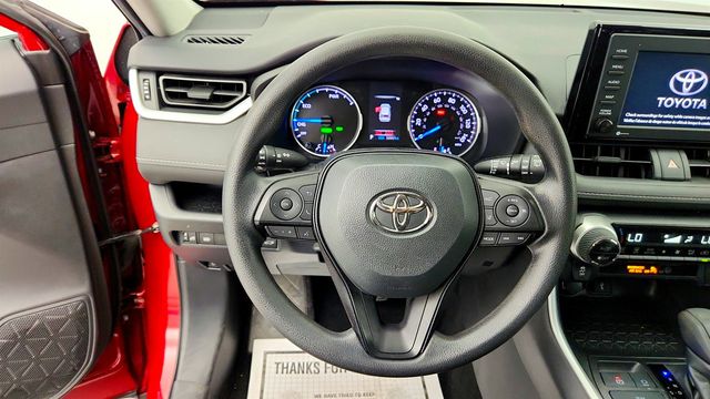 2020 Toyota RAV4 Hybrid XLE AWD w/ Convenience Package - 23029210 - 13