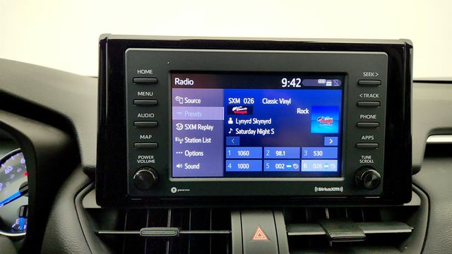 2020 Toyota RAV4 Hybrid XLE AWD w/ Convenience Package - 23029210 - 18