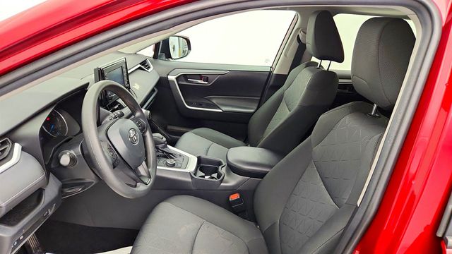 2020 Toyota RAV4 Hybrid XLE AWD w/ Convenience Package - 23029210 - 19