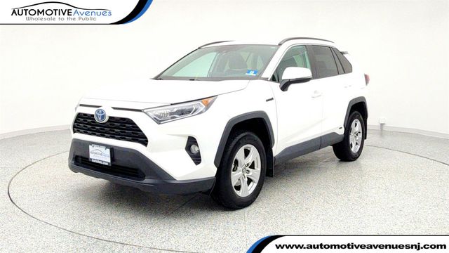 2020 Toyota RAV4 Hybrid XLE AWD with Weather Package - 22962874 - 0