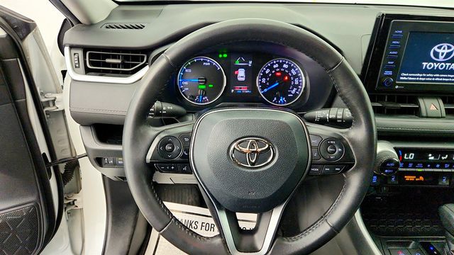 2020 Toyota RAV4 Hybrid XLE AWD with Weather Package - 22962874 - 11