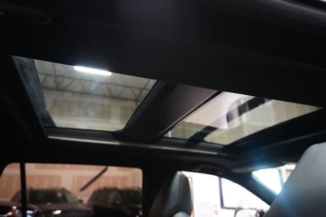2020 Toyota RAV4 Hybrid XSE AWD - 23024499 - 11