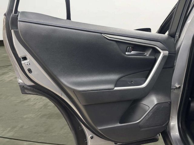 2020 Toyota RAV4 Hybrid XSE AWD - 22984892 - 13