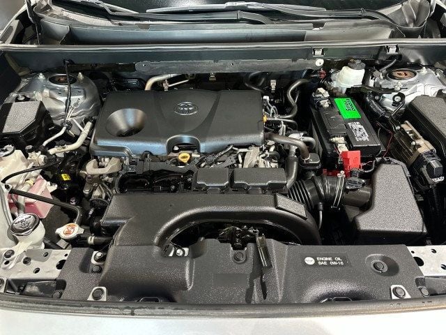 2020 Toyota RAV4 LE AWD - 22604795 - 22