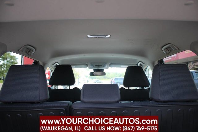 2020 Toyota RAV4 LE FWD - 22905607 - 10