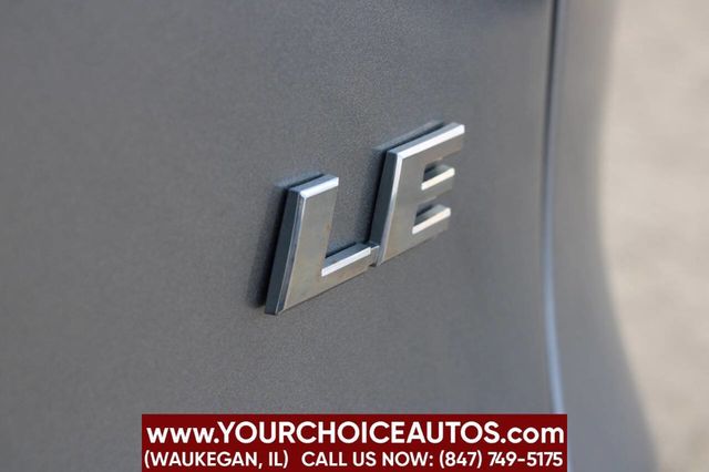 2020 Toyota RAV4 LE FWD - 22905607 - 12