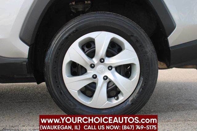 2020 Toyota RAV4 LE FWD - 22905607 - 13