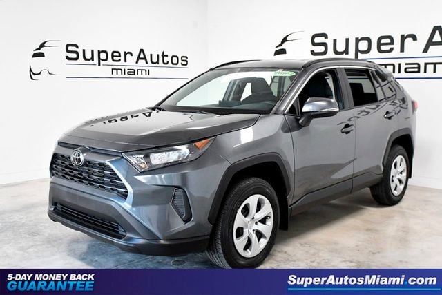 2020 Toyota RAV4 LE FWD - 22171309 - 0