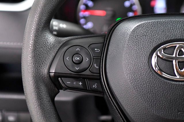 2020 Toyota RAV4 LE FWD - 22171309 - 20