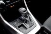 2020 Toyota RAV4 LE FWD - 22171309 - 24