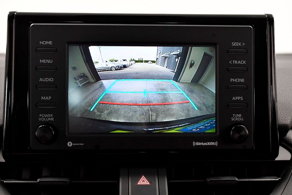 2020 Toyota RAV4 LE FWD - 22171309 - 27