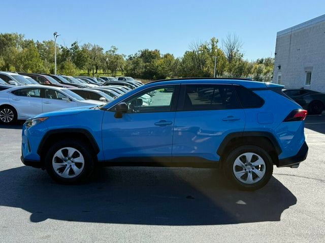2020 Toyota RAV4 LE FWD - 23090026 - 14
