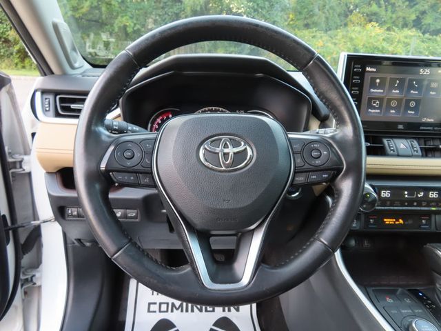 2020 Toyota RAV4 Limited AWD - 23097497 - 42