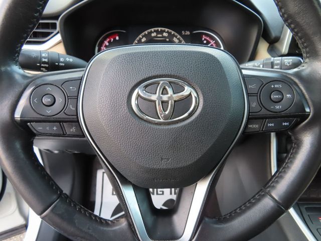 2020 Toyota RAV4 Limited AWD - 23097497 - 43