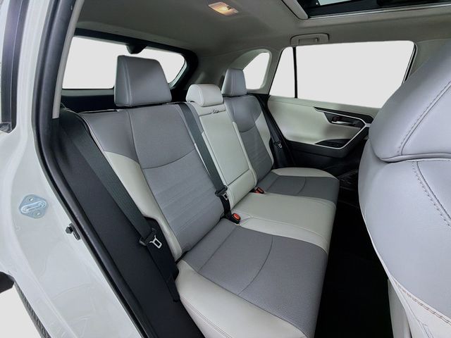 2020 Toyota RAV4 Limited AWD - 22975924 - 28