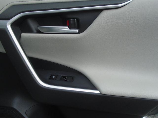 2020 Toyota RAV4 Limited AWD - 22975924 - 39