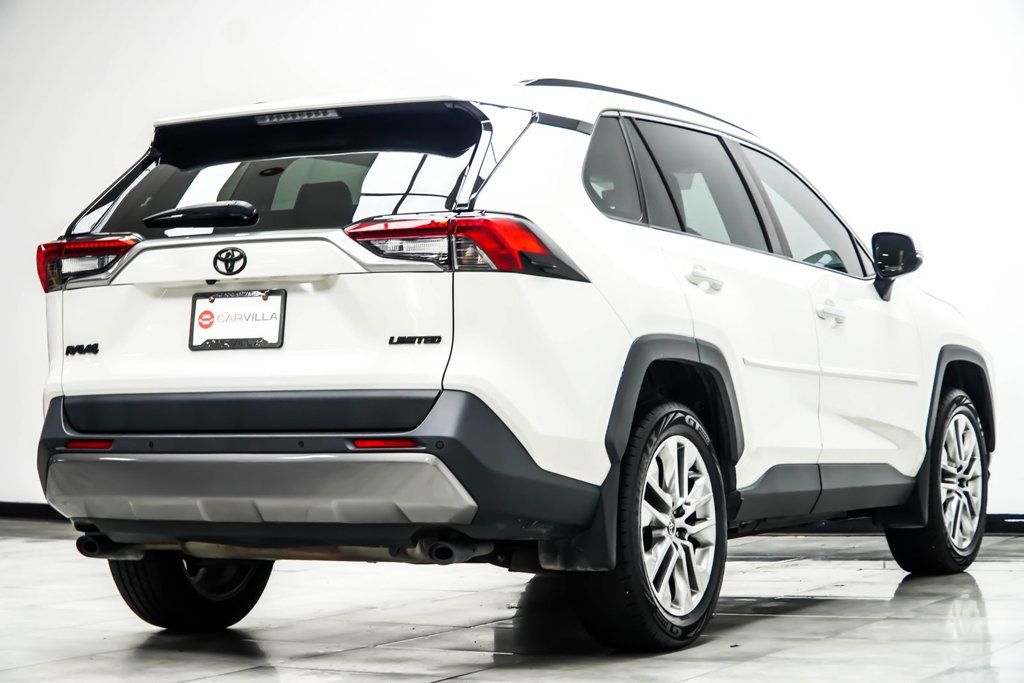 Toyota RAV4 photo 13