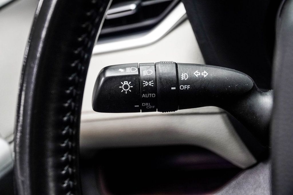 Toyota RAV4 photo 32