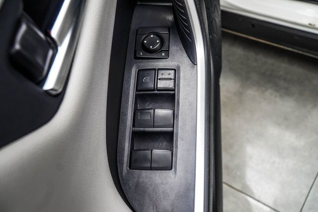 2020 Toyota RAV4 Limited FWD - 23068675 - 36
