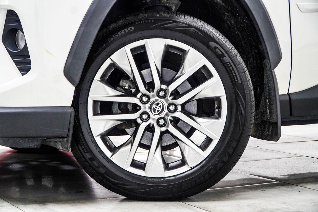 Toyota RAV4 photo 6