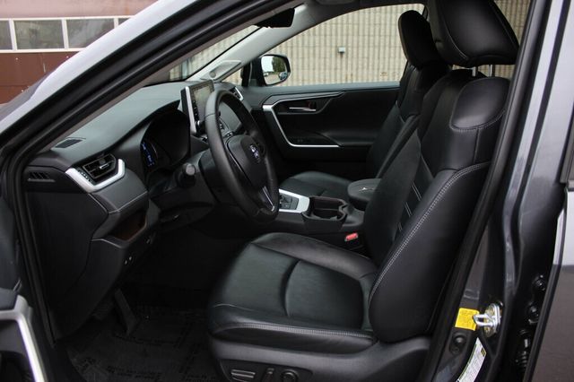 2020 Toyota RAV4 ONE OWNER AWD HYBRID LIMITED W/ ADVANCE TECH. PKG - 23083624 - 21