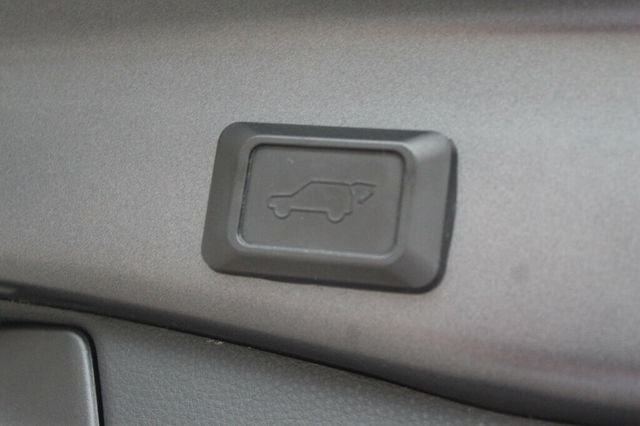 2020 Toyota RAV4 ONE OWNER AWD HYBRID LIMITED W/ ADVANCE TECH. PKG - 23083624 - 30