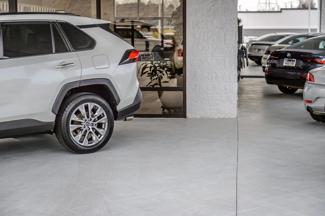 2020 Toyota RAV4 RAV4 LIMITED - NAV - BACKUP CAM - SUPER CLEAN - MUST SEE - 22947145 - 54