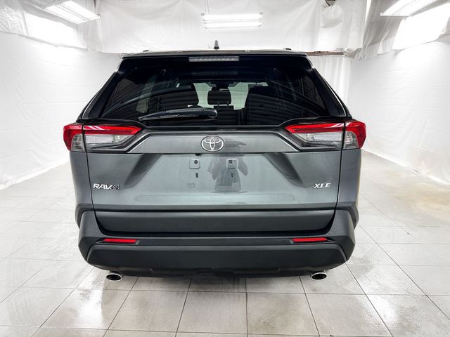 2020 Toyota RAV4 XLE - 23016996 - 4
