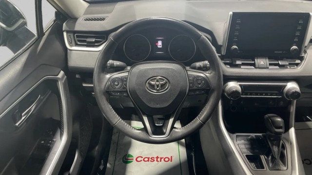 2020 Toyota RAV4 XLE AWD - 22988600 - 13