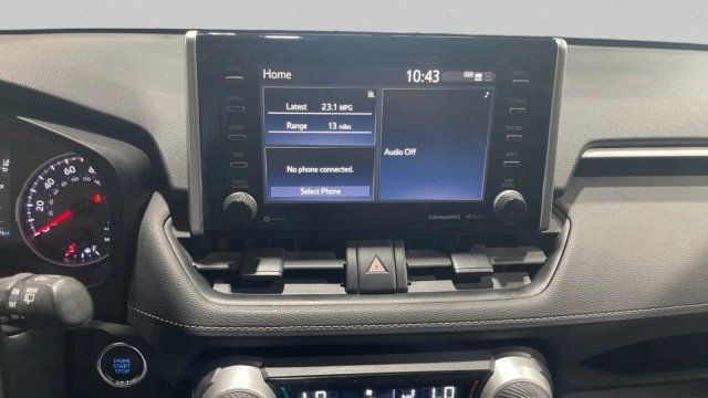 2020 Toyota RAV4 XLE AWD - 22988600 - 17