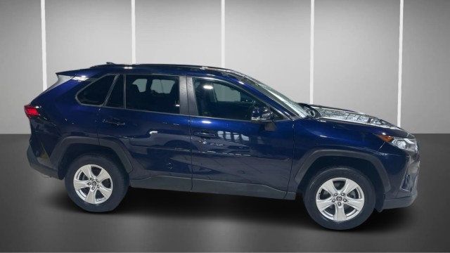 2020 Toyota RAV4 XLE AWD - 22988600 - 5