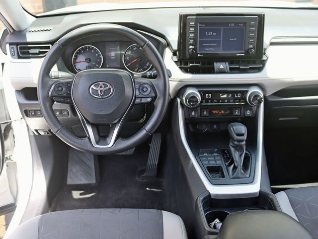 2020 Toyota RAV4 XLE AWD - 23036362 - 10
