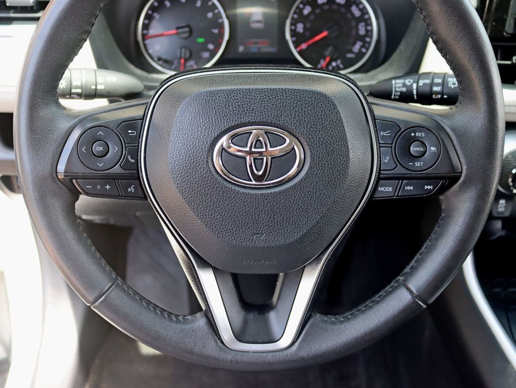 2020 Toyota RAV4 XLE AWD - 23036362 - 12